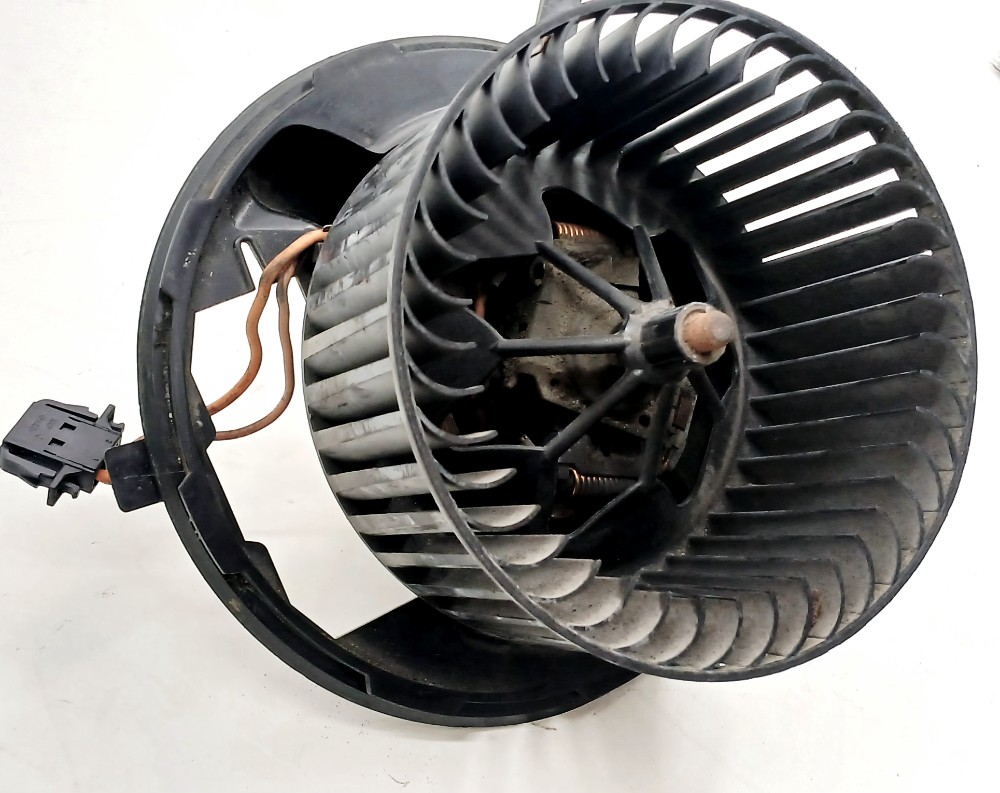 Ventilador Ar Condicionado Vw Fusca Tsi 2.0 2013 561820015a