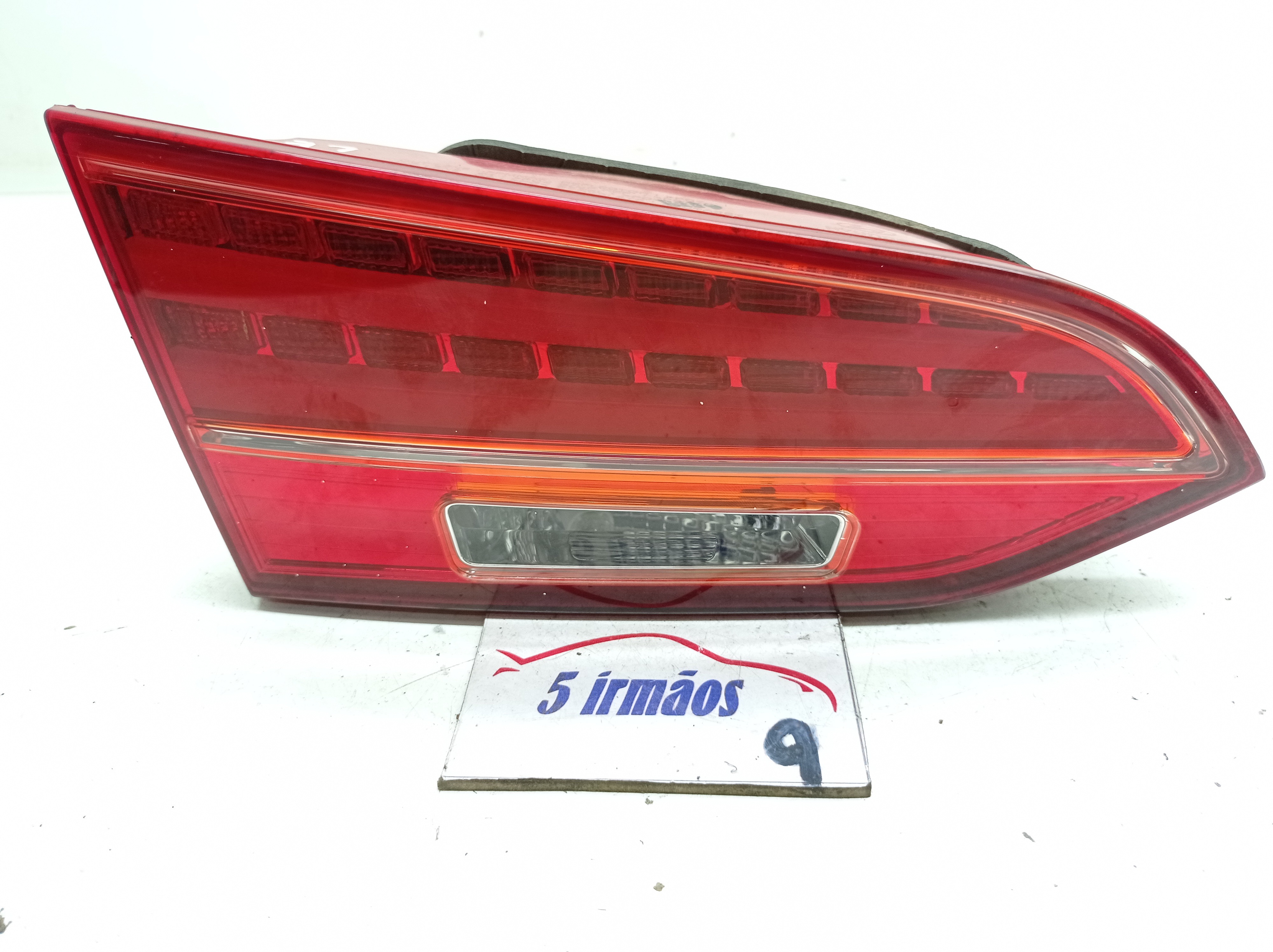 Lanterna Esquerda Tampa Traseira Hyundai Santa Fé 3.3 2014 Esquerdo