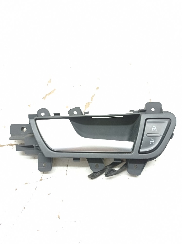 Maçaneta Externa Dianteira Esquerda Audi A4 2.0 2011 2012
