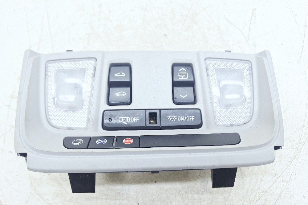 Botão Comando Luz Teto Cortesia Gm Equinox 2.0 2018 2019