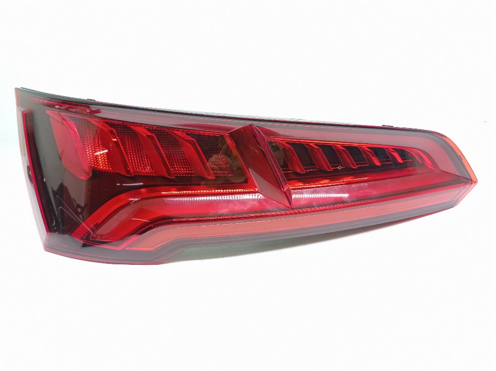 Lanterna Esquerda Audi Q5 Tfsi 2.0 2020 80a945093