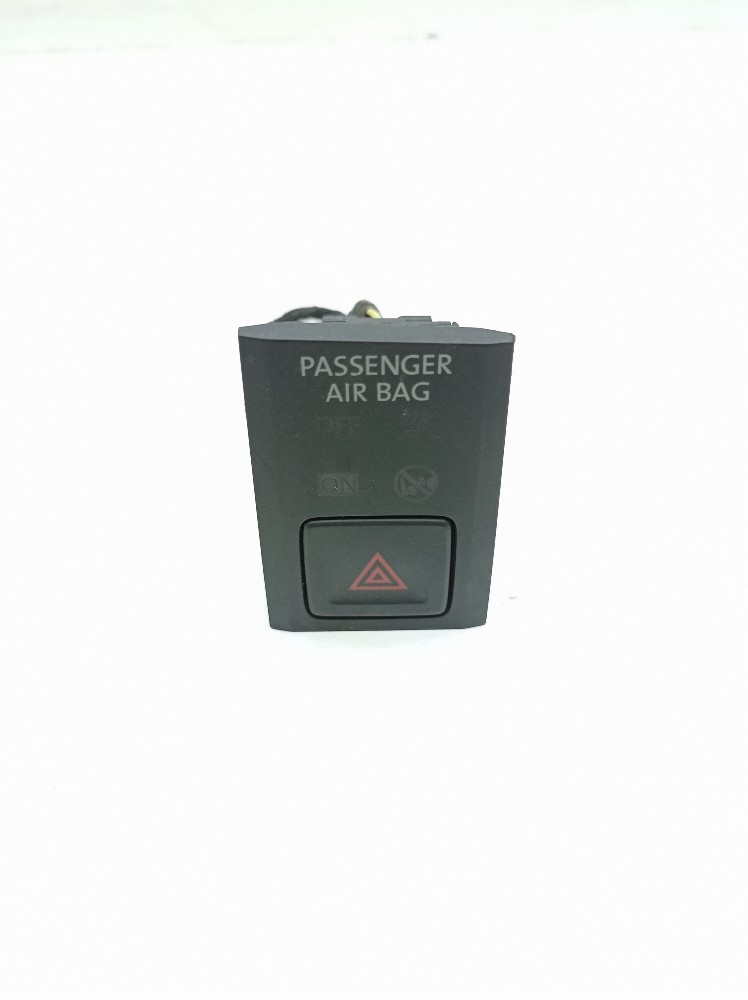 Botao Comando Pisca Alerta Vw Tiguan Tsi 2.0 2020 5nb919225a