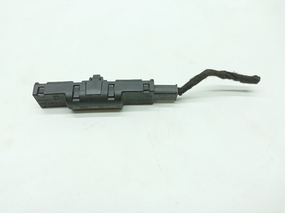 Sensor Desembaçador Vw Golf Tsi 1.4 2014 5n0035570
