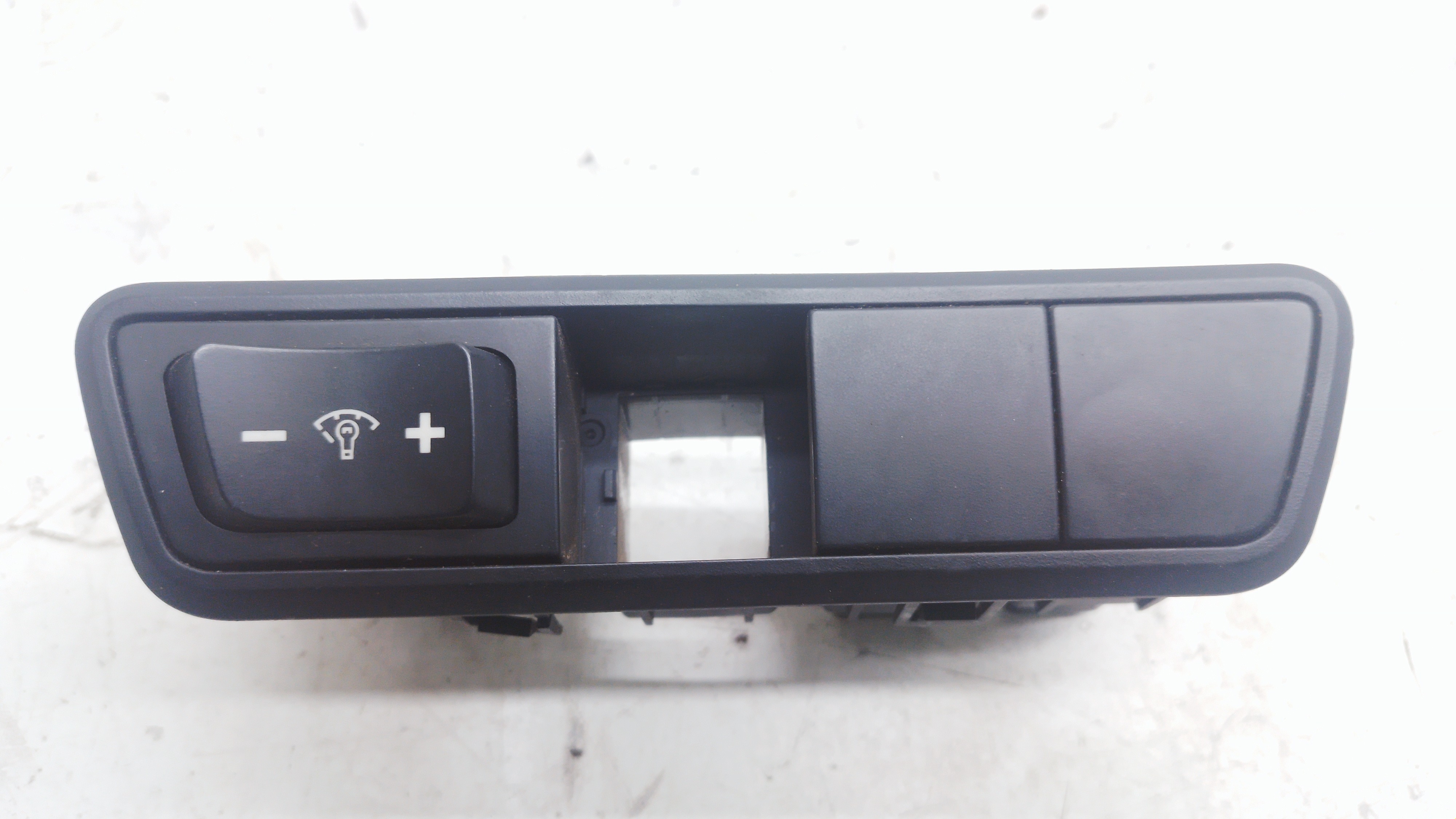 Botão Farol Milha Hyundai Ix35 2.0 2010/ 2011 Nº937002s300