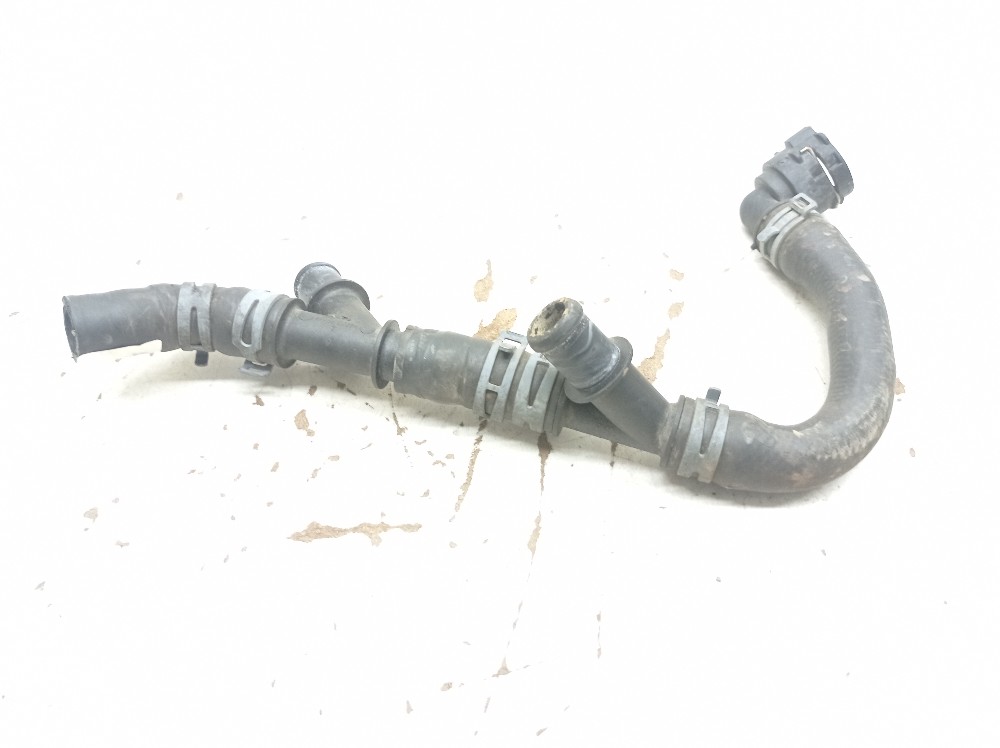 Mangueira Água Radiador Vw Tiguan Tsi 1.4 2019 5q0121087l