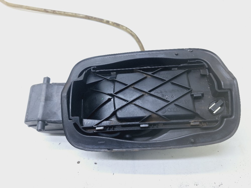 Suporte Portilhola Tanque Audi S3 Sedan Tfsi 2.0t 2015