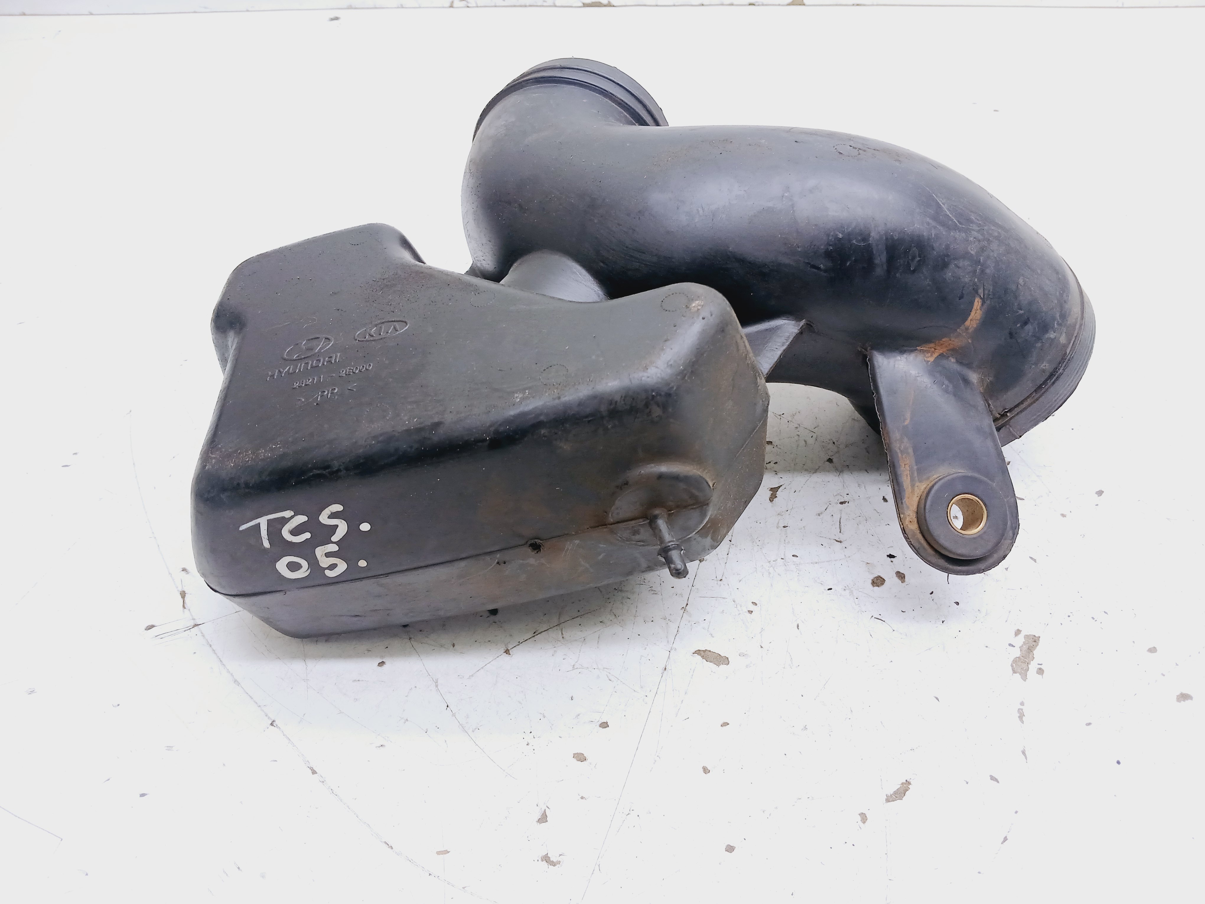 Mangueira Duto Filtro Ar Hyundai Tucson 2.0 2005 282112e000