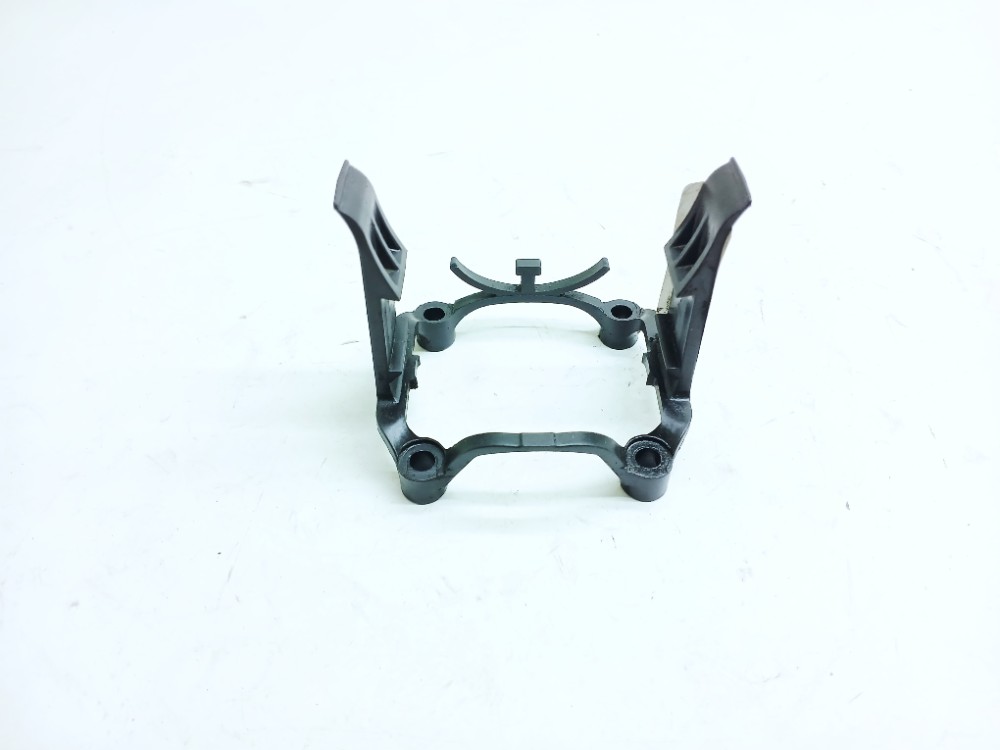 Trava Mangueira Turbina Vw Taos Tsi 1.4 2024 03f145853a