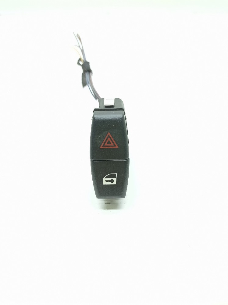Botão Pisca Alerta Bmw X1 2.0 2013 2014 61316919506 Preto