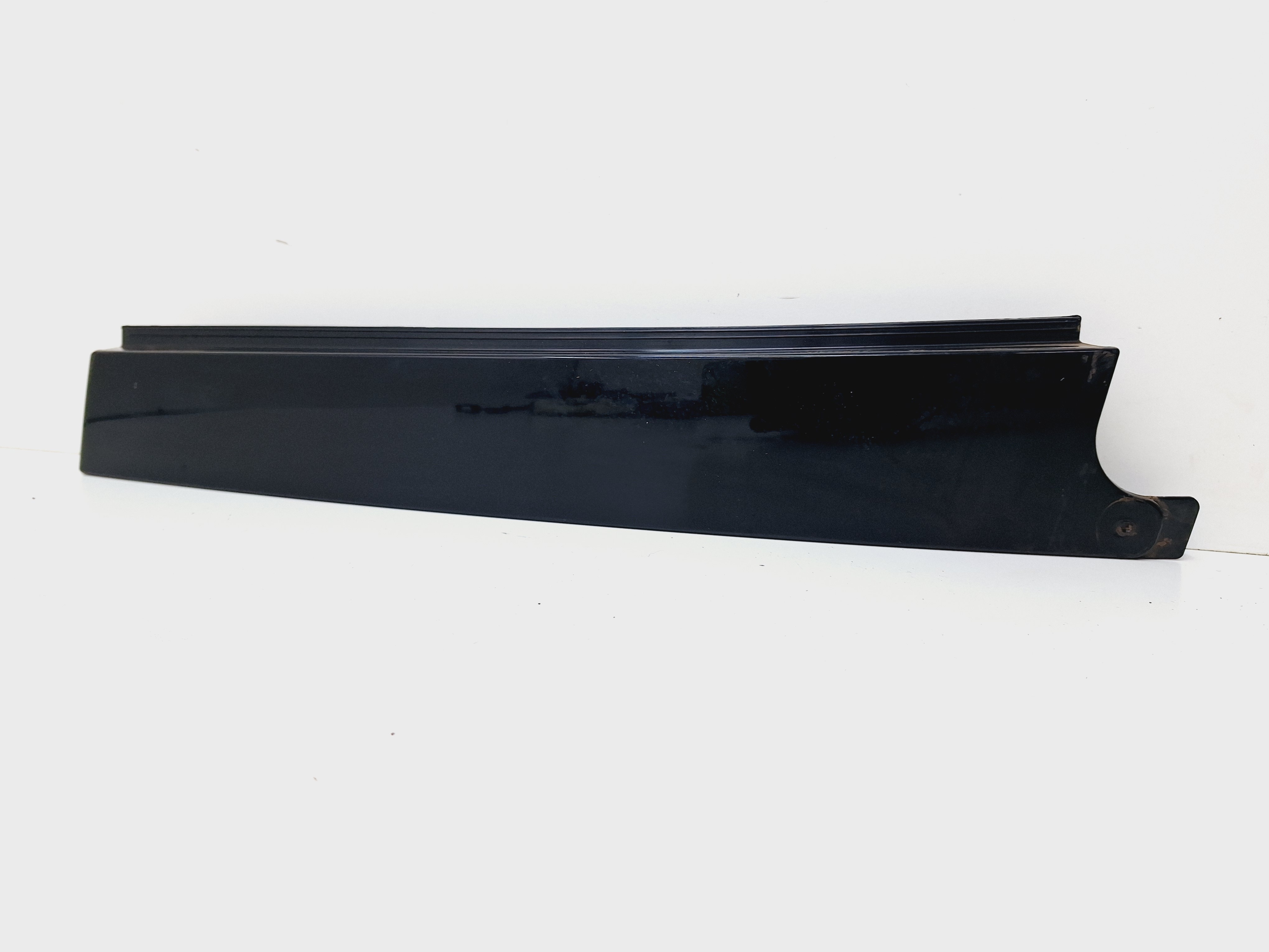 Acabamento Porta Traseira Direita Vw Golf 2.0 2019 5gm839902