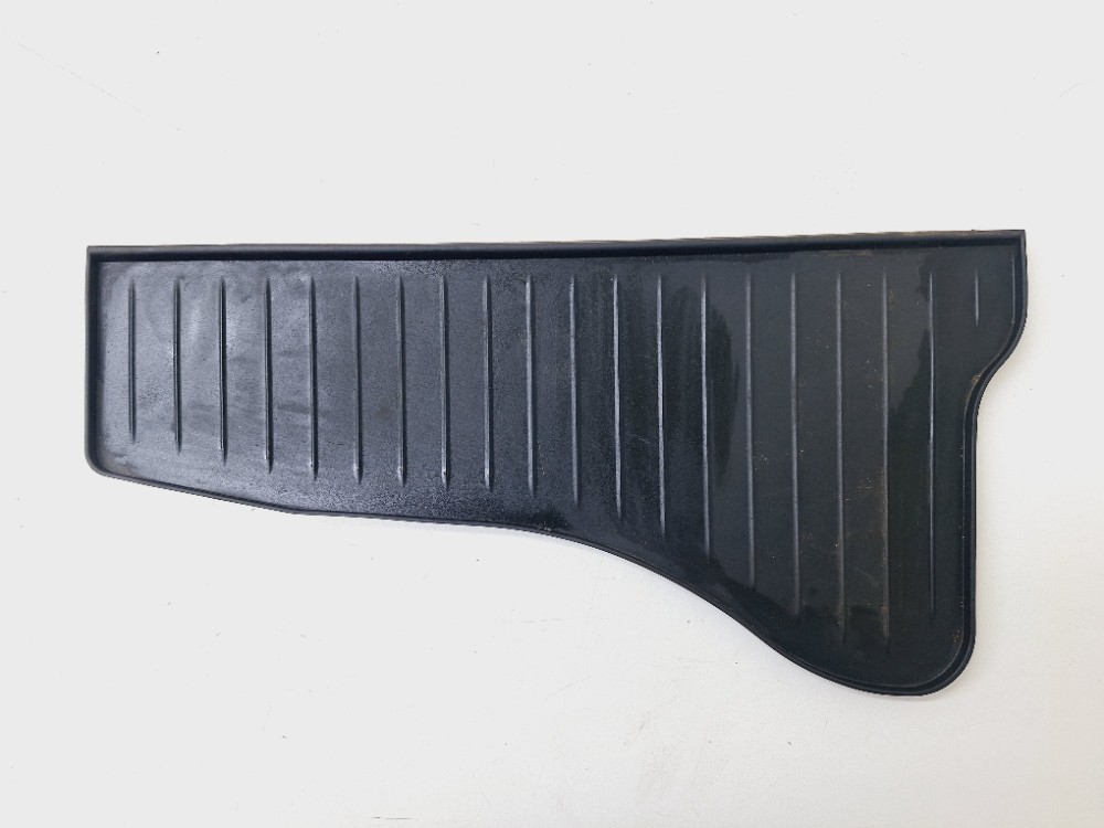 Borracha Porta Luvas Bmw 125i 2.0 2015 2016 51169226050