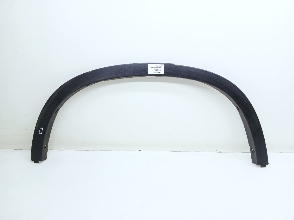 Acabamento Paralama Traseiro Direito Bmw X1 2014 51122990172