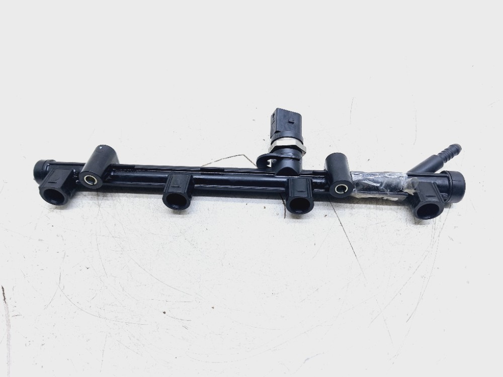 Flauta Bico Injetor Vw Tiguan Tsi 2.0 2021 06k133681
