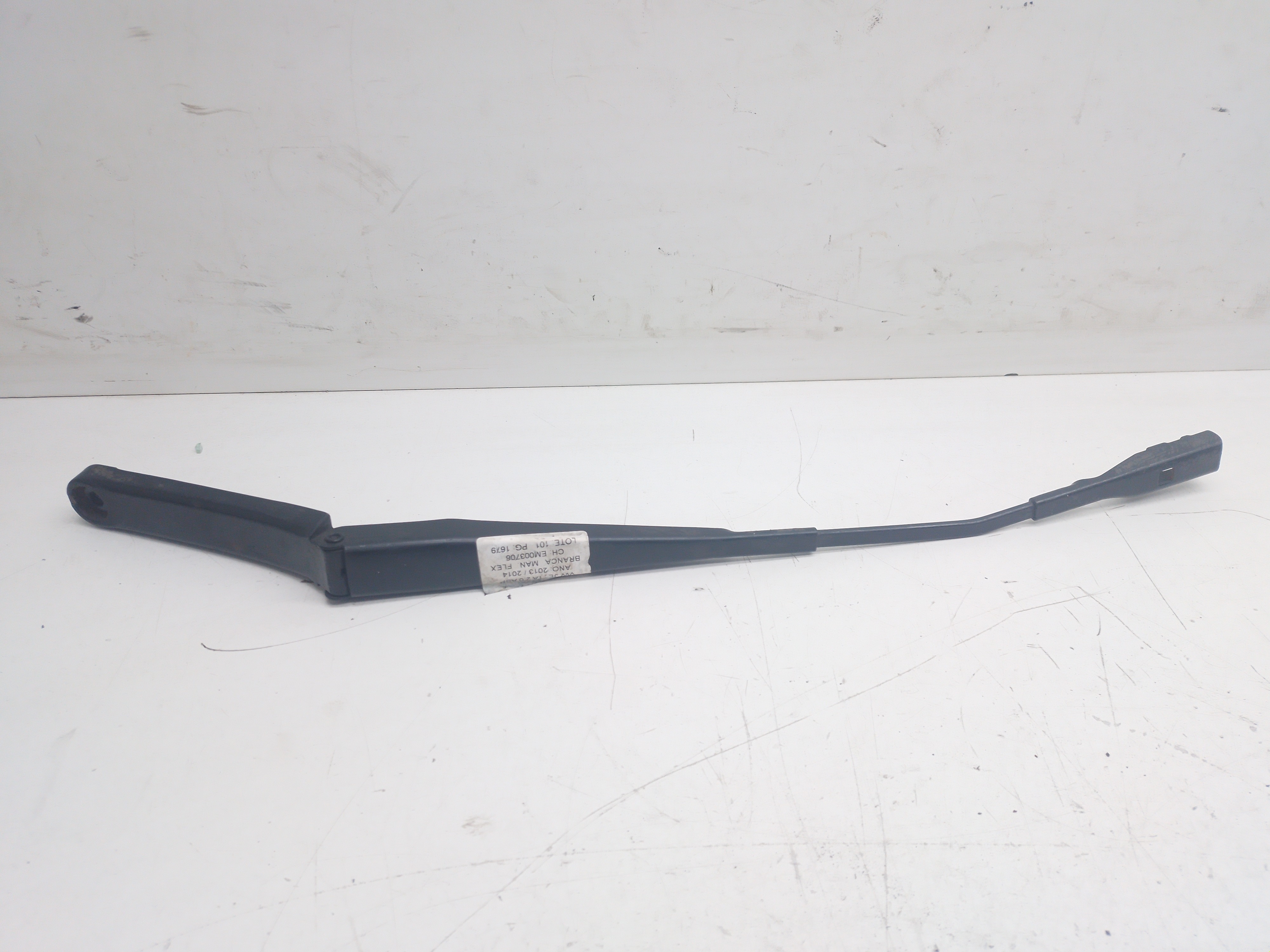 Braço Esquerdo Limpador Parabrisa Jetta 2.0 2014 5c7955409 Esquerdo