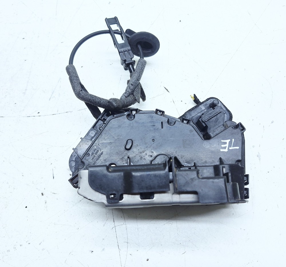 Fechadura Porta Traseira Esquerda Vw Jetta Gli 2.0 2023