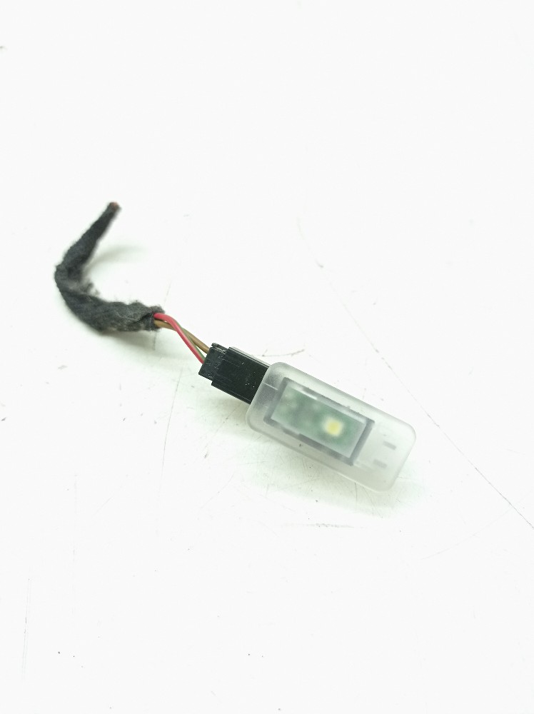 Luz Cortesia Porta Luvas Vw Jetta Tsi 1.4 2018 2019
