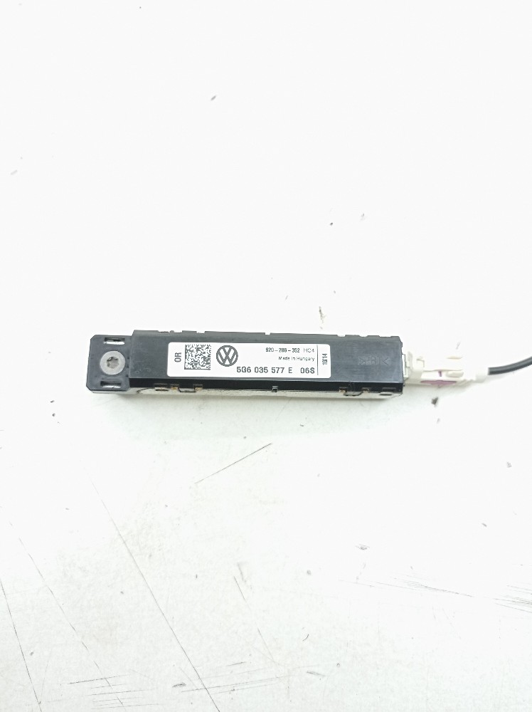 Sensor Keyless Vw Golf Gti 2.0 2014 2015 5g6035577e
