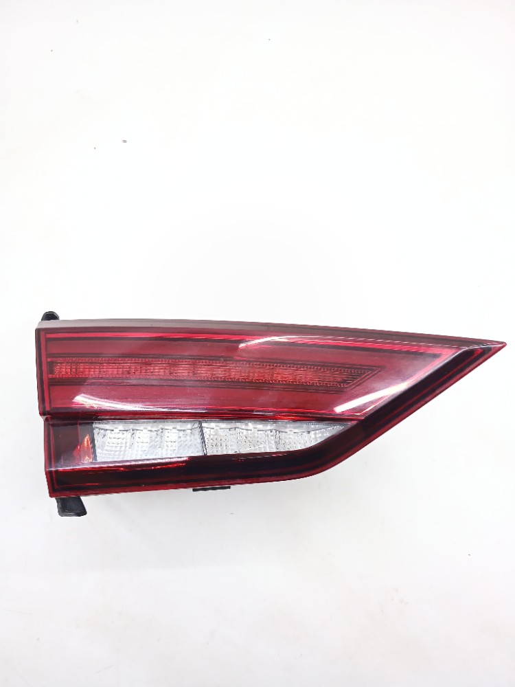 Lanterna Led Esquerda Tampa Traseira Audi A3 Sedan 2.0 2020