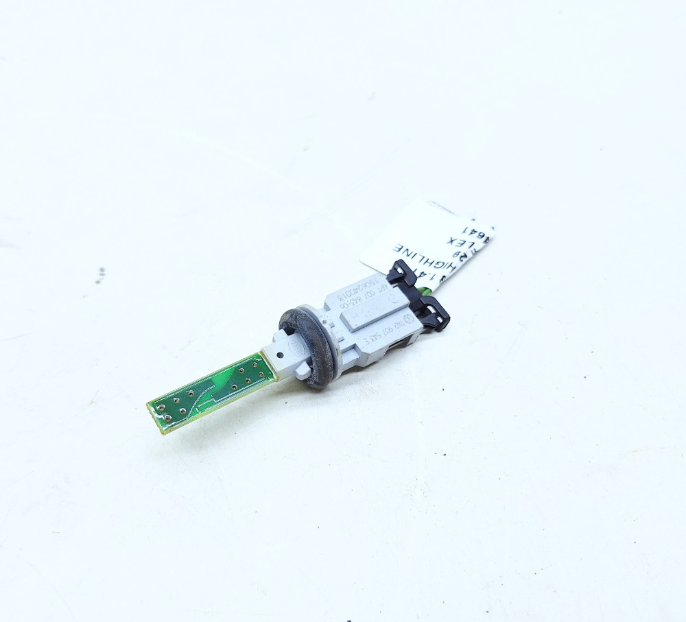 Sensor Temperatura Ar Tcross Tsi 1.4 2025 1k0907543e Branco