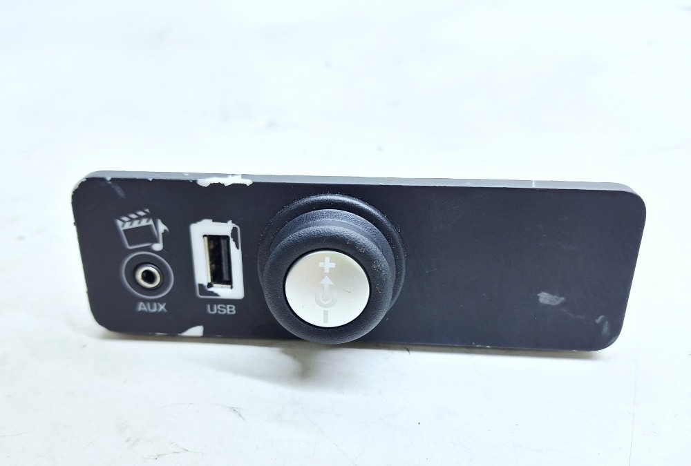 Entrada Usb Auxiliar Evoque 2.0 2015 283391972