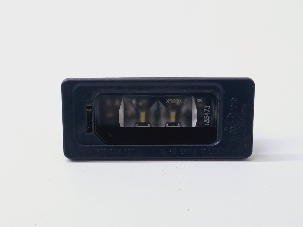 Lanterna Luz Placa Vw Jetta Tsi 1.4 2016 2017 3af943021a