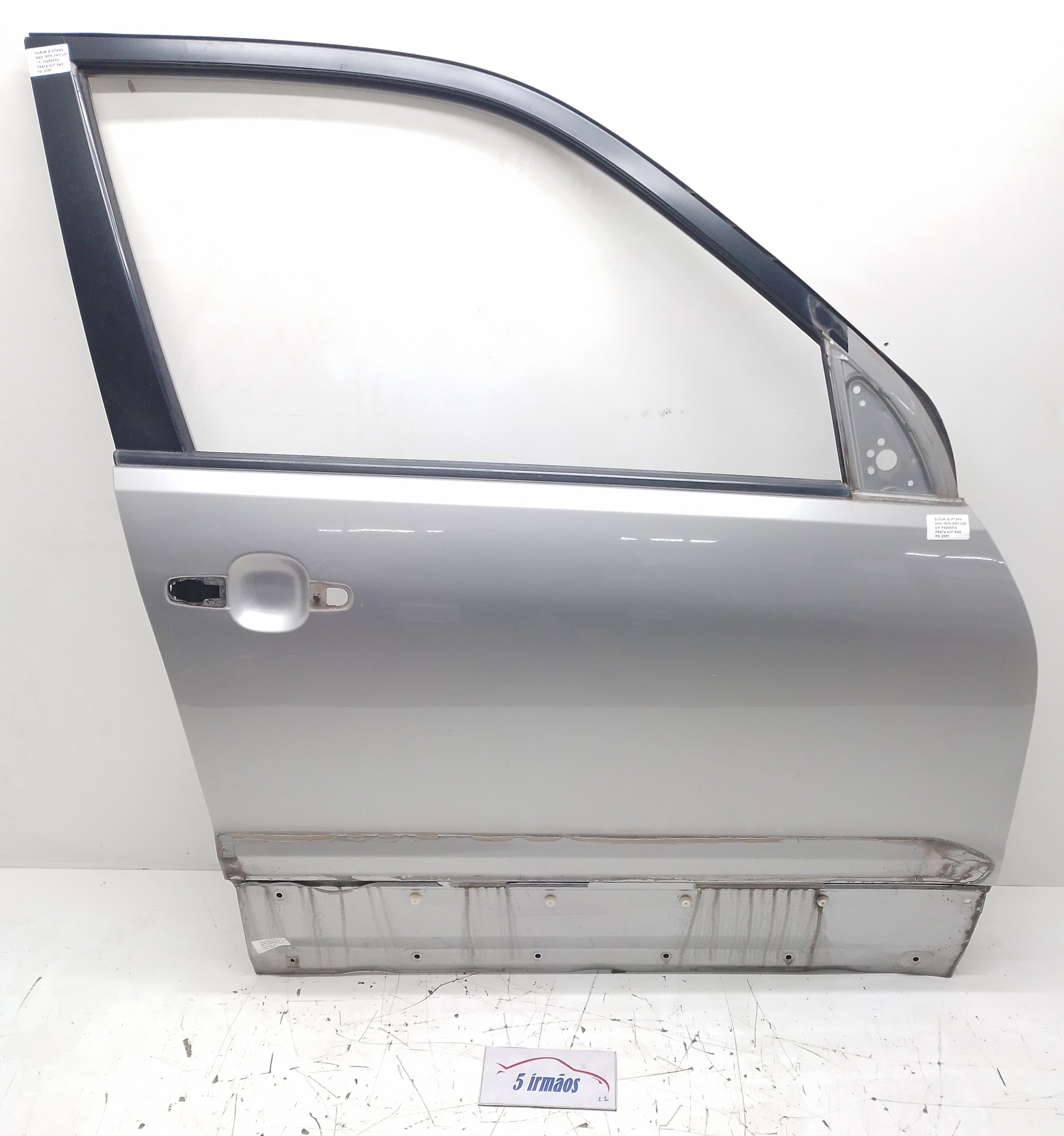 Porta Dianteira Direita Suzuki Grand Vitara 2wd 4×2 2015 Dianteira Prateado