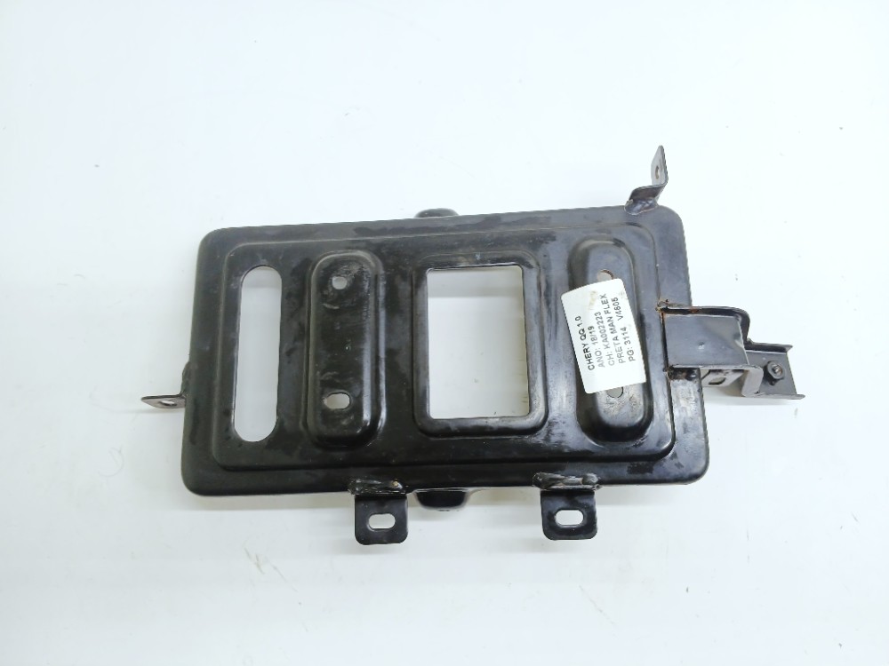 Suporte Caixa Bateria Chery Qq 1.0 2018 2019 j003703011
