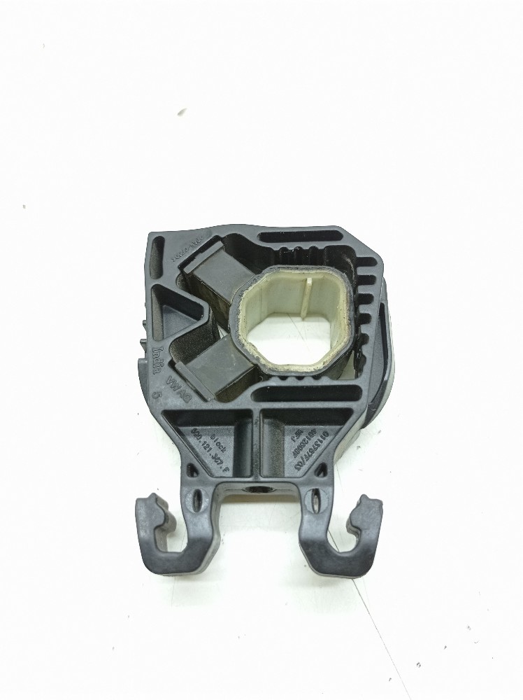 Suporte Coxim Radiador Vw Nivus Tsi 1.0 2025 5q0121367g