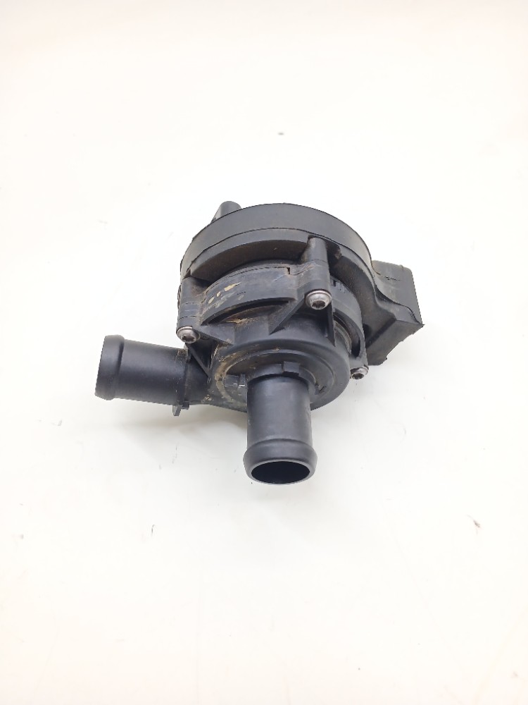 Bomba Água Auxiliar Vw Tiguan Tsi 2.0 2019 5q0965567b
