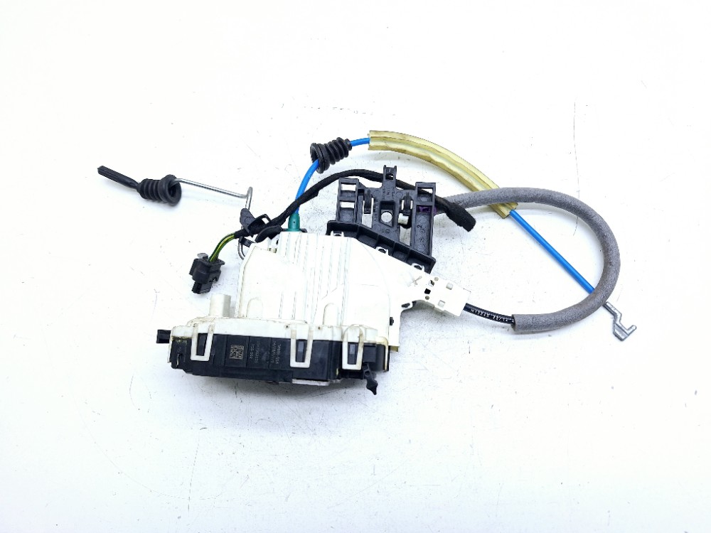 Fechadura Porta Traseira Direita A200 2014 A2047302835