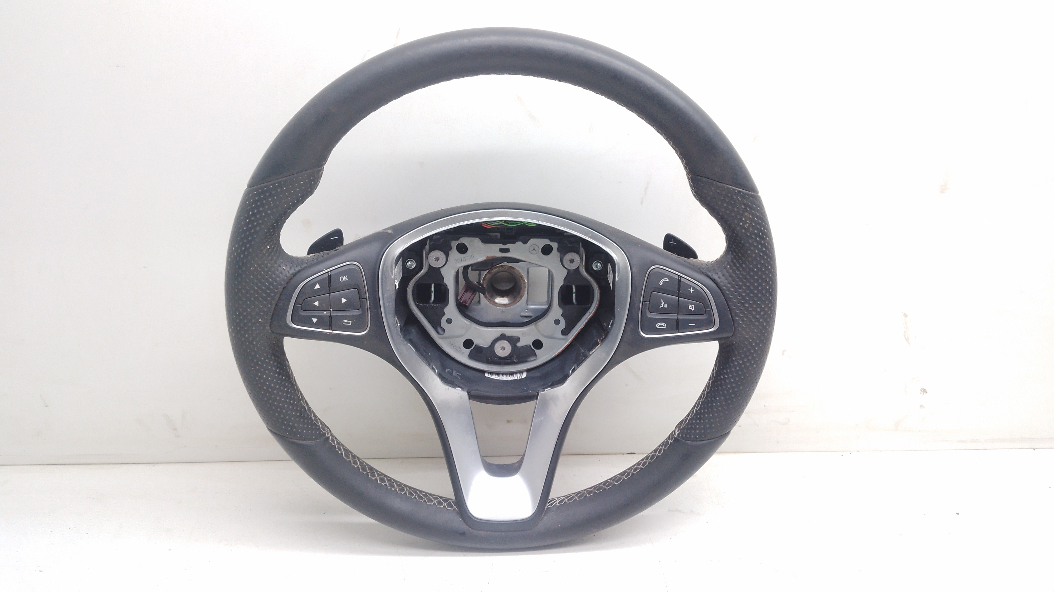 Volante Aro Direção Completo Mercedes Cla200 2015 Nº3078736 Preto