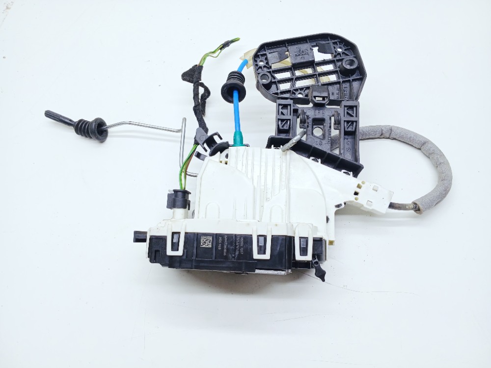 Fechadura Porta Traseira Direita Gla200 1.6 2015 A2047302835