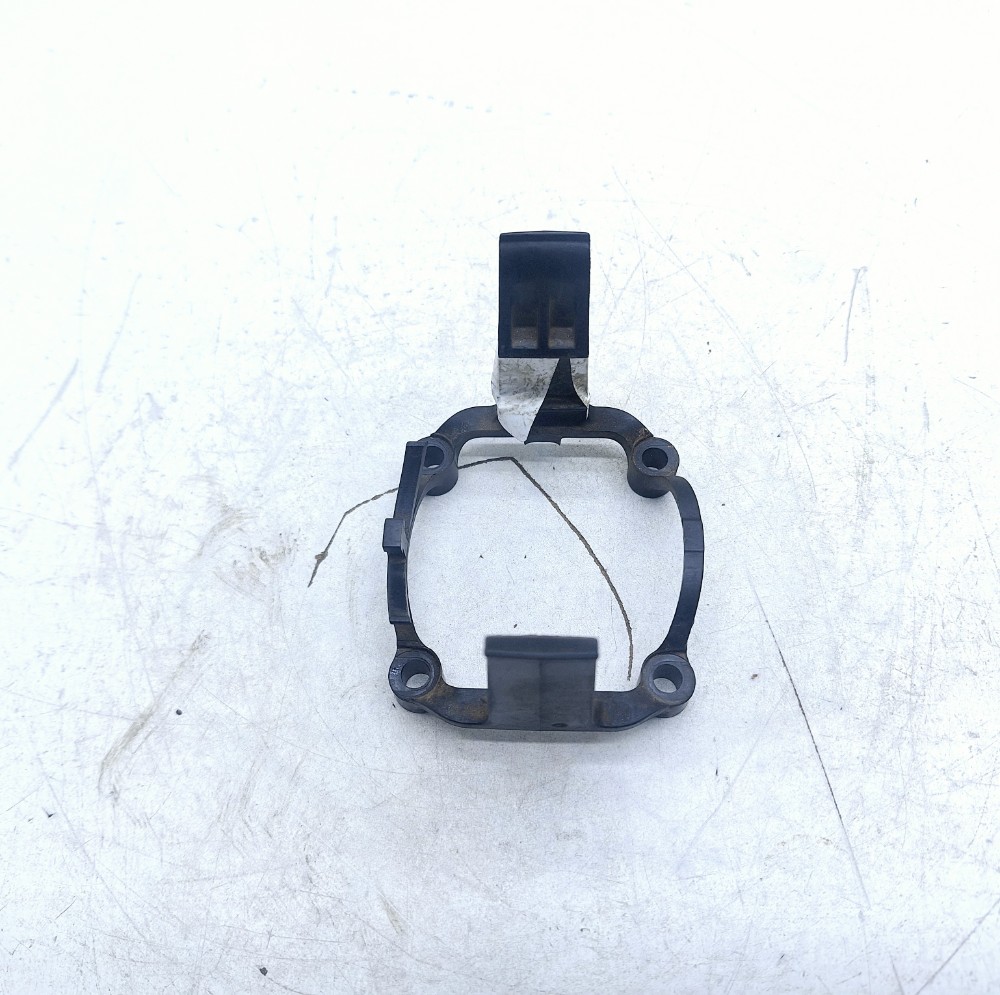 Trava Mangueira Turbina Vw Tcross Tsi 1.4 2020 03f145853a
