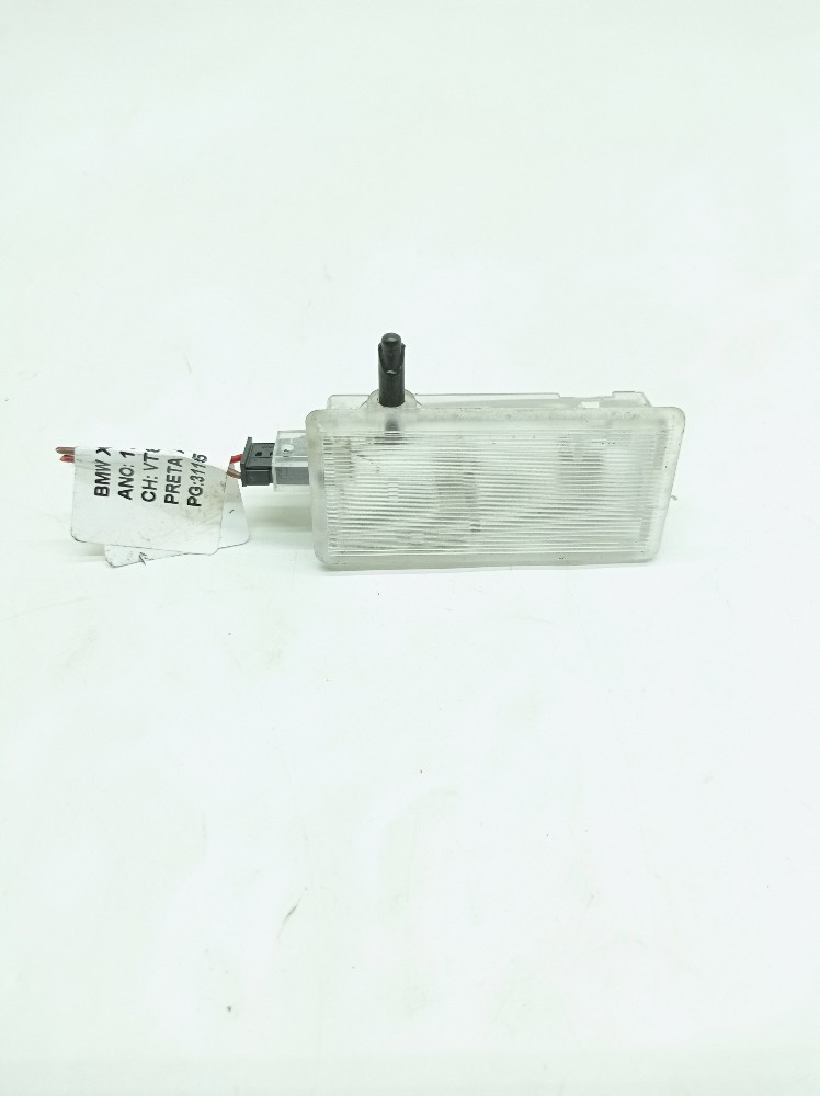 Luz Cortesia Porta Luvass Bmw X1 2.0 2013 2014 63316962045