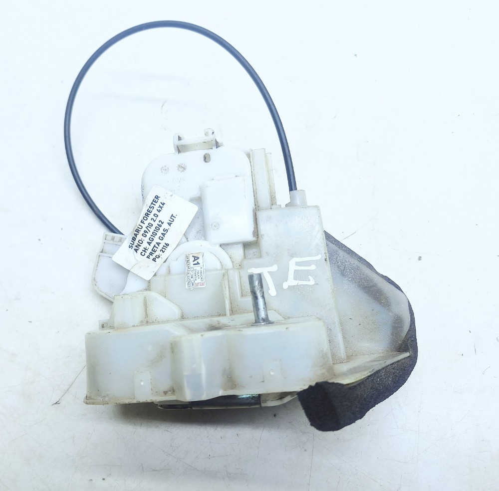 Fechadura Porta Traseira Esquerda Subaru Forester 2.0 2010