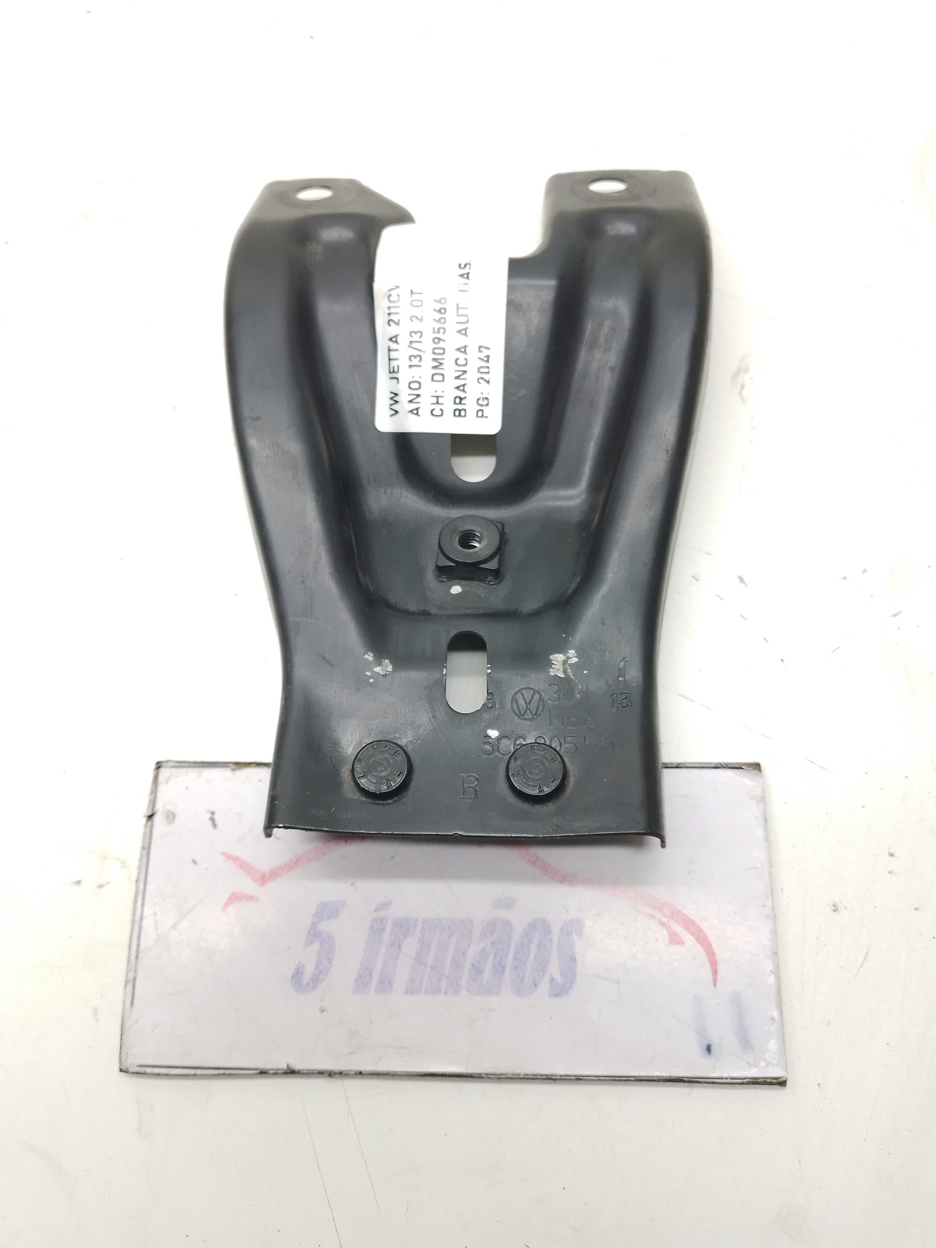 Suporte Fechadura Capô Vw Jetta 2.0 2013 / 2014 Nº5c6805567