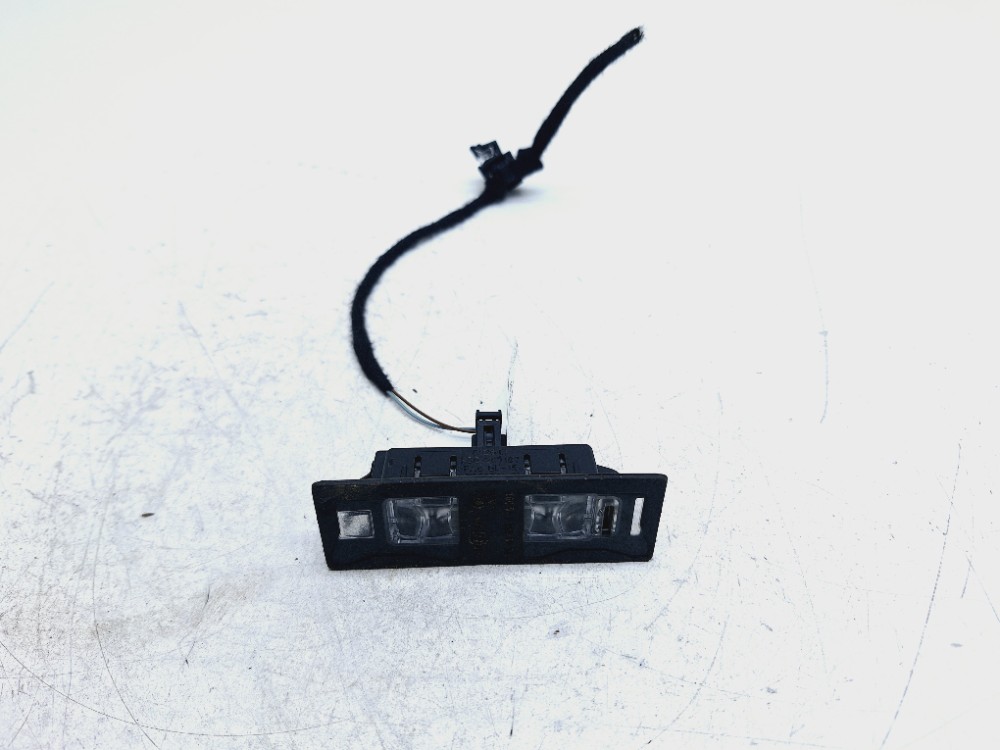 Luz Placa Audi Q5 2.0 2019 2020 8w6943021a