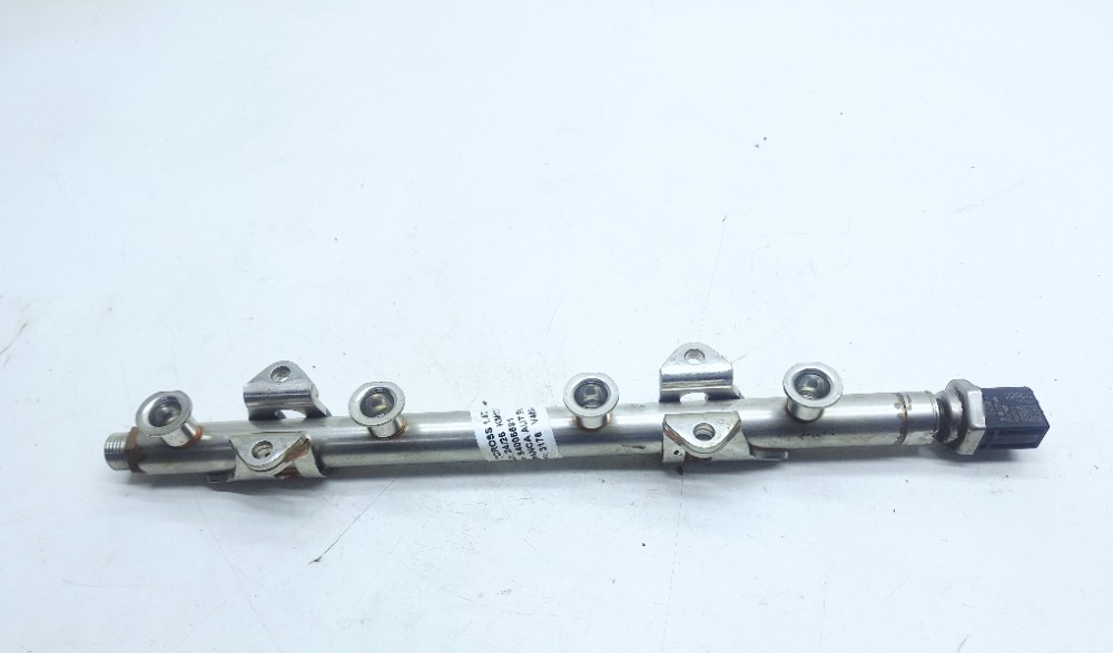 Flauta Bico Injetor Vw Tcross Tsi 1.4 2025 04E133320AC