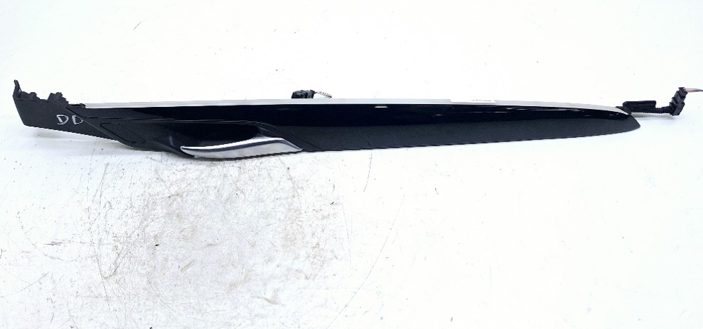 Maçaneta Interna Dianteira Direita  C Led Bmw X1 2.0 2016 Preto Dianteira