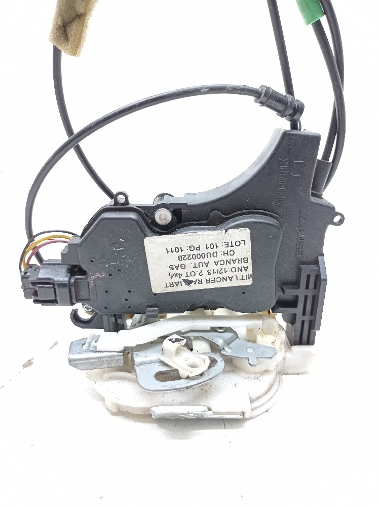 Fechadura Porta Dianteira Esquerda Mitsubishi Lancer 2012