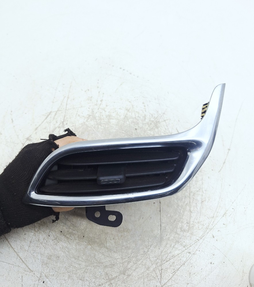 Difusor Ar Central Esquerdo Gm Equinox 2.0 2018 2019