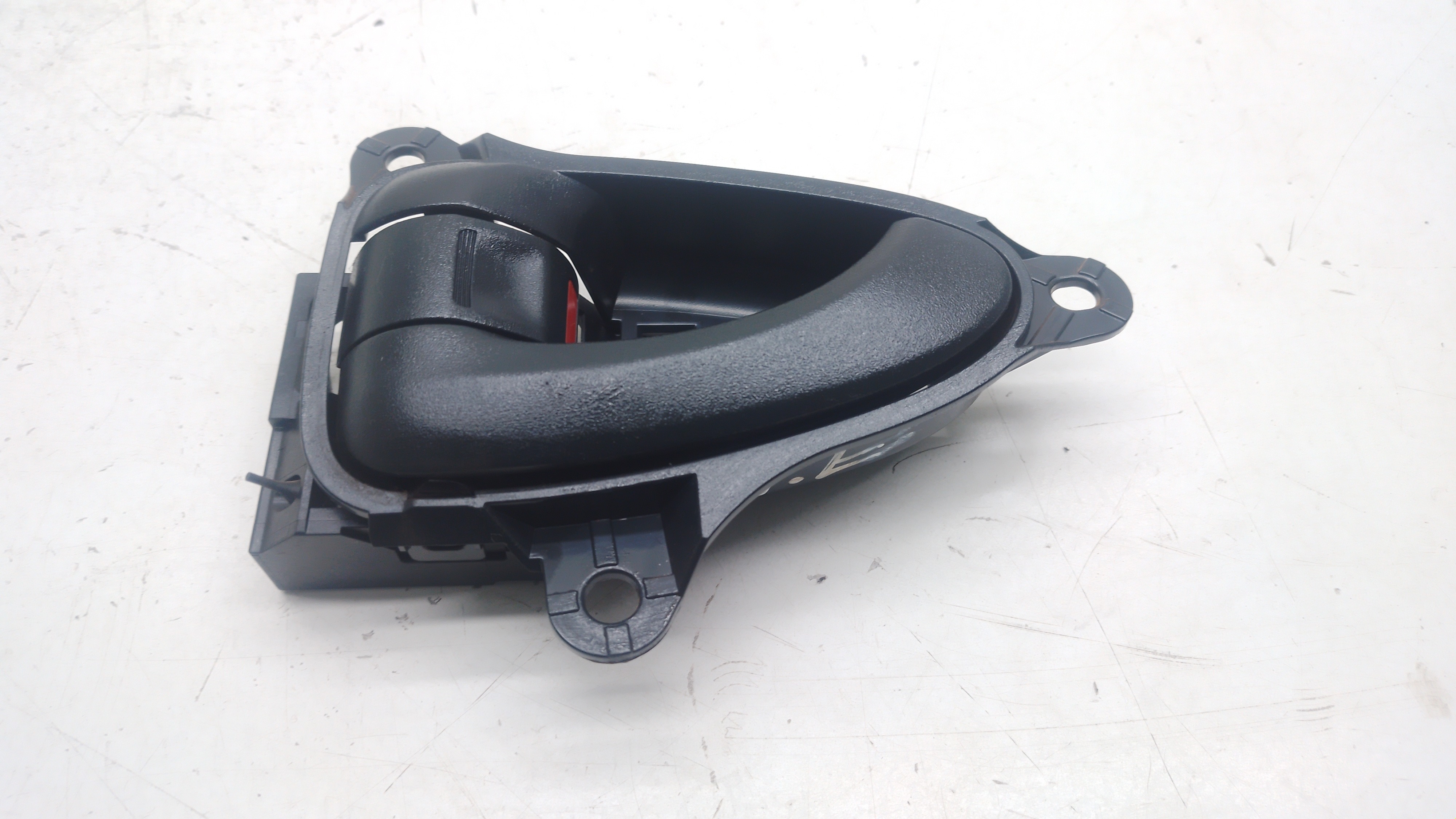 Maçaneta Interna Traseira Esquerda Toyota Rav4 2.4 2011 Preto Traseira
