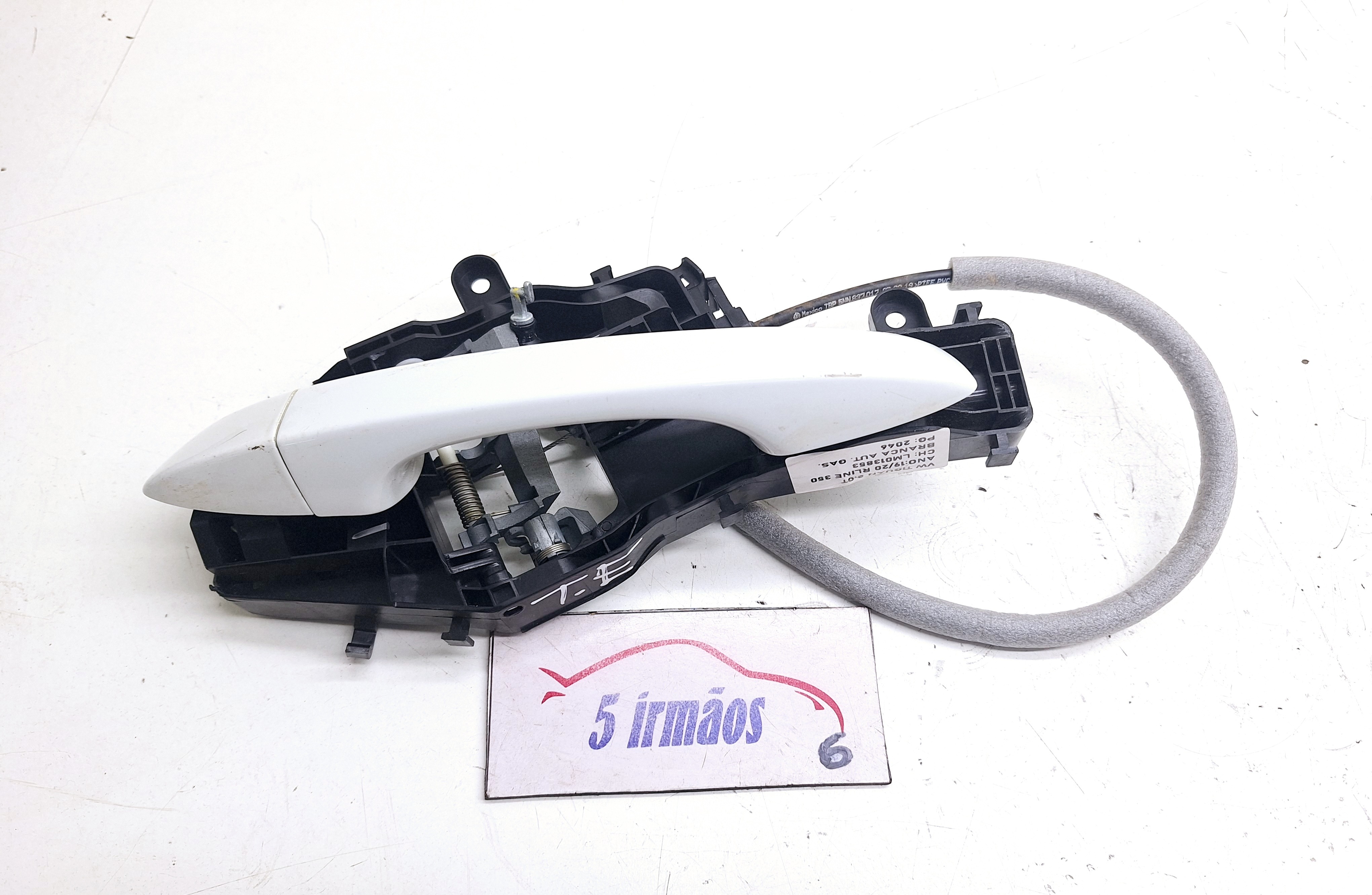 Maçaneta Externa Traseira Esquerda Vw Tiguan Tsi 2.0 2020  Branco Traseira