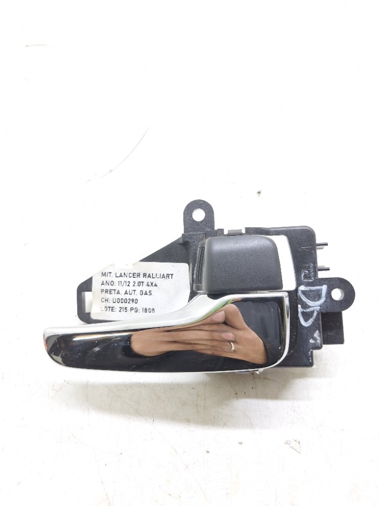 Maçaneta Interna Dianteiro Direito Lancer Ralliart 2.0 2011
