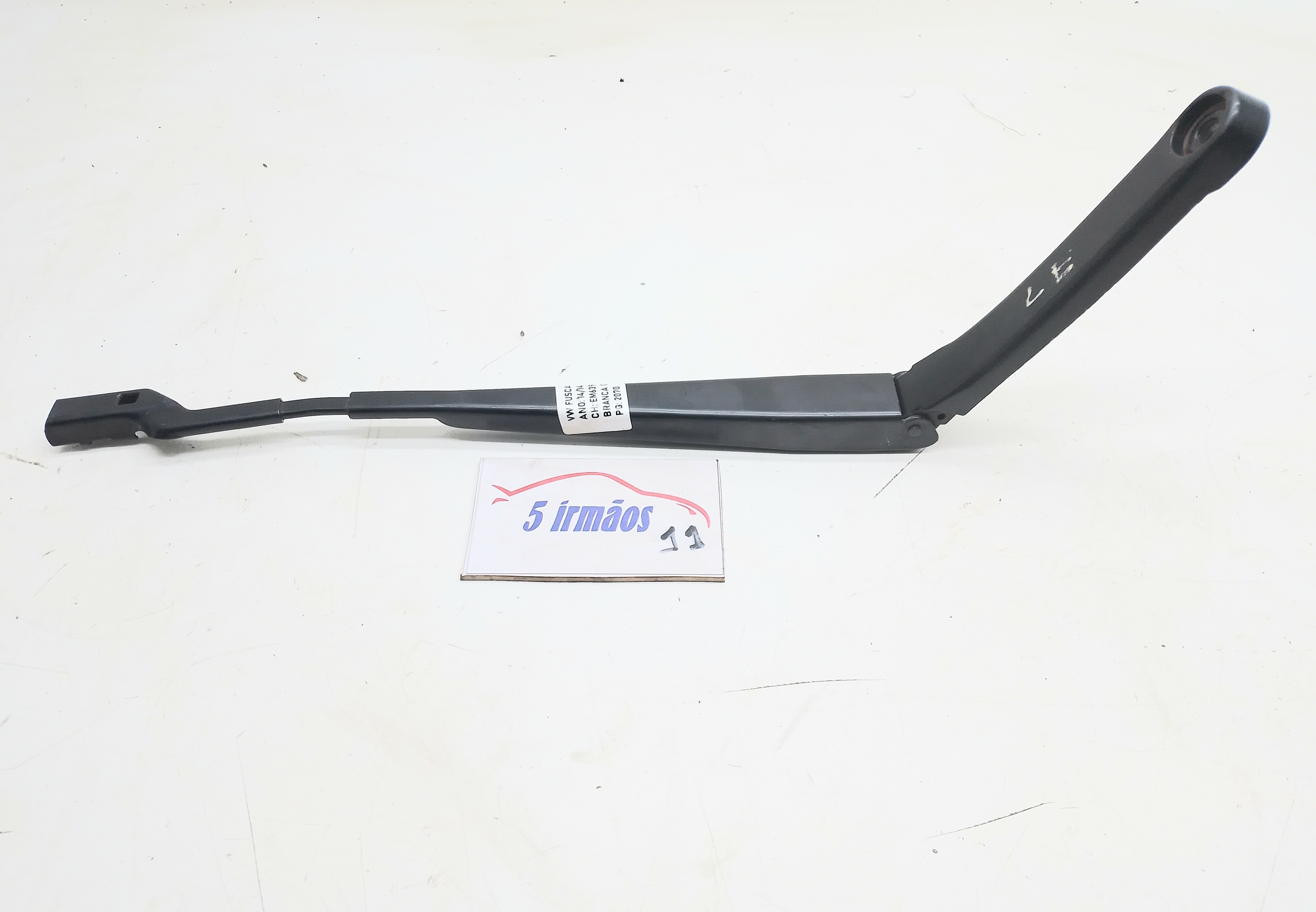 Braço Esquerdo Limpador Parabrisa Vw Fusca Tsi 2.0 2014  Esquerdo