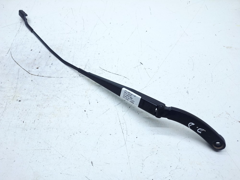 Braço Direito Limpador Parabrisa Vw Virtus Tsi 1.4 2024