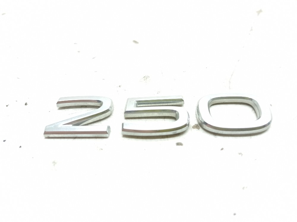 Emblema Tampa Traseira Vw Taos Tsi 1.4 2021 2022