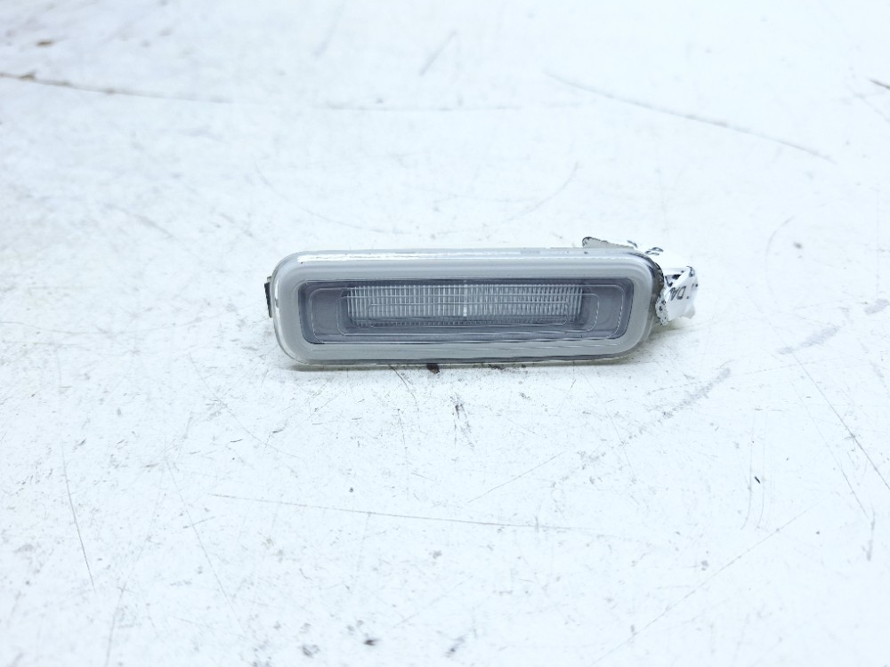 Luz Cortesia Quebra Sol Direito Audi Ttrs 2.5t 2021