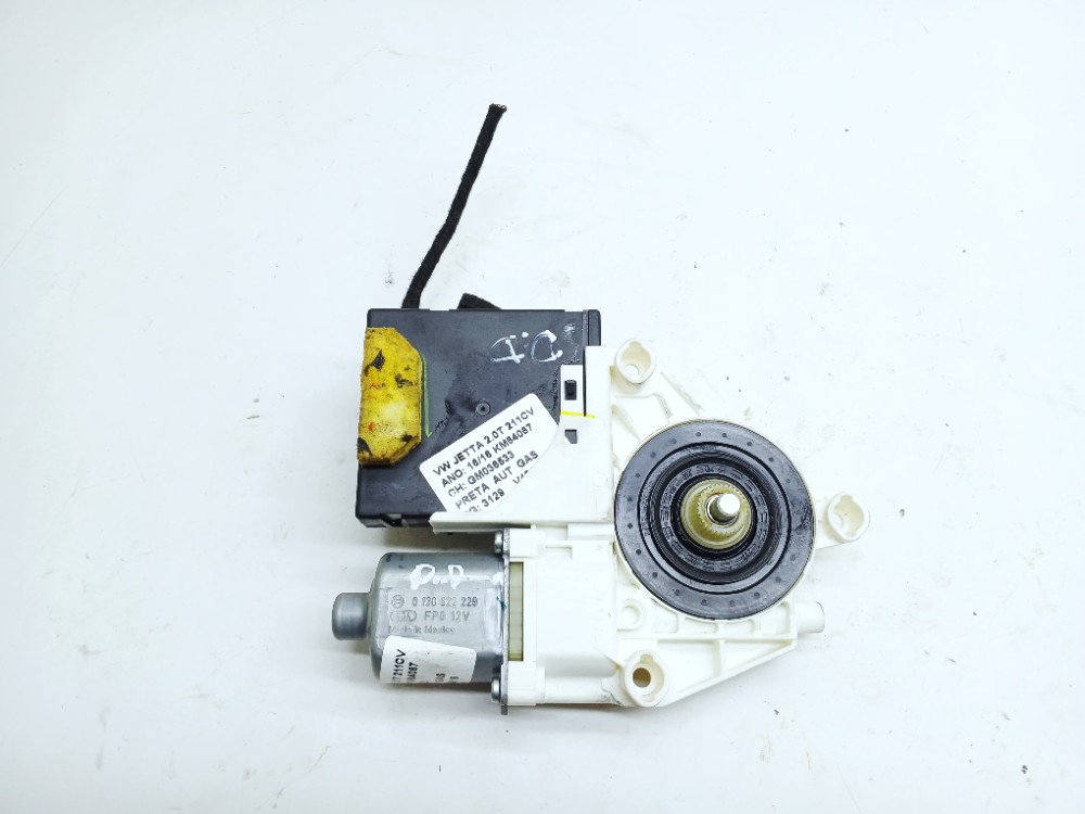 Motor Vidro Dianteiro Direito Vw Jetta Tsi 2.0 2016