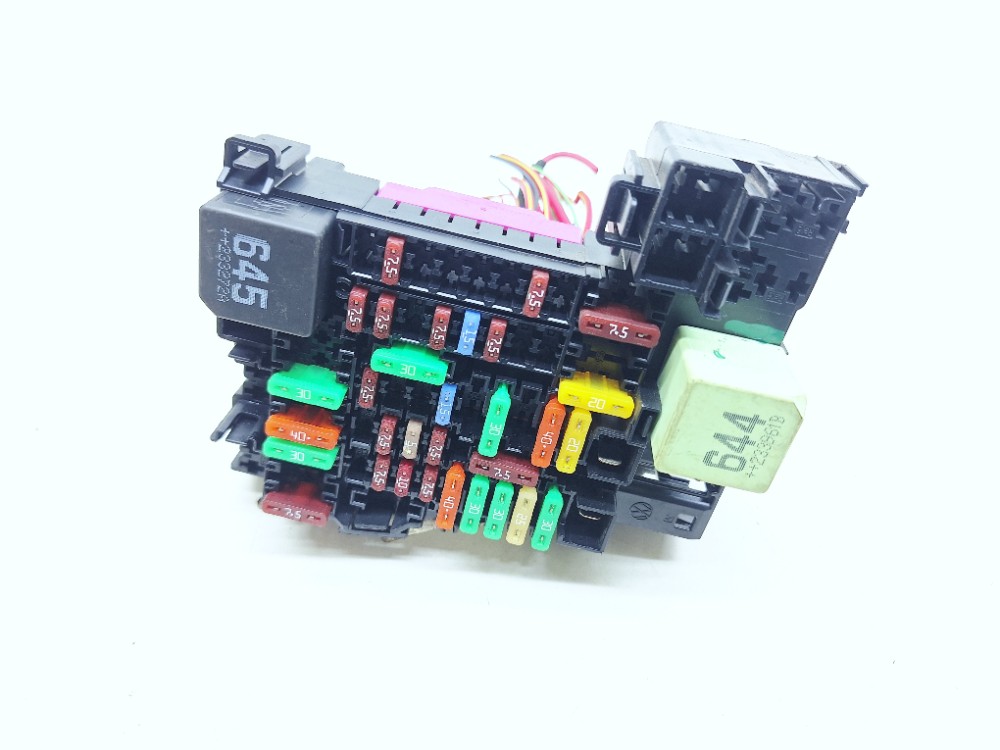 Caixa Fusíveis Vw Tcross Tsi 1.4 2024 2025 2Q0937615A